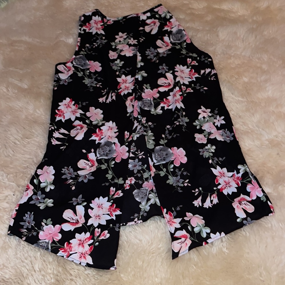 Express Split Back Top - image 2